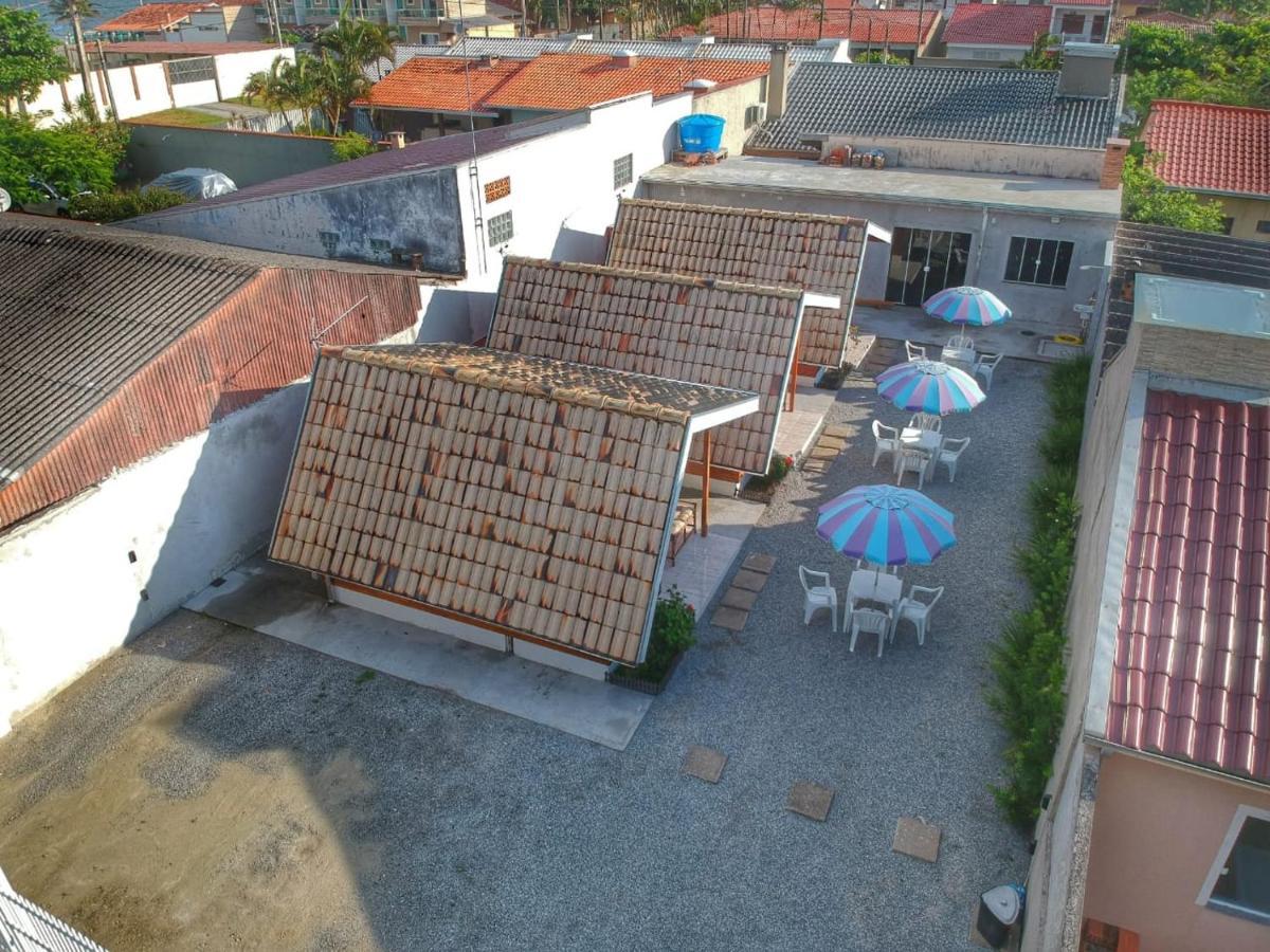 Residencial Chales Riviera Matinhos Exterior foto